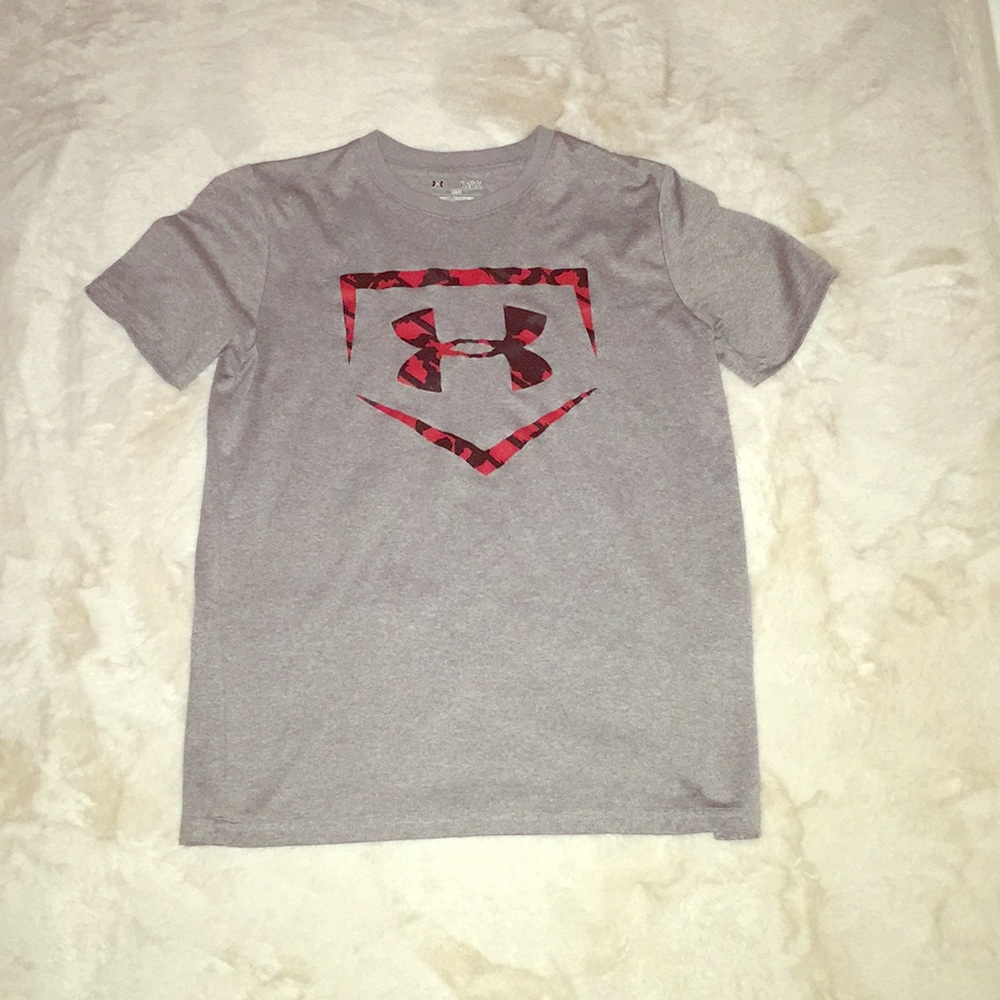 Short sleeve shirt